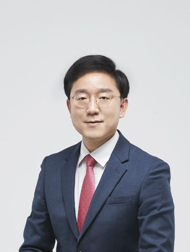 부산시의회 기획재경위원회 소속 김형철(연제2) 의원. 부산일보DB