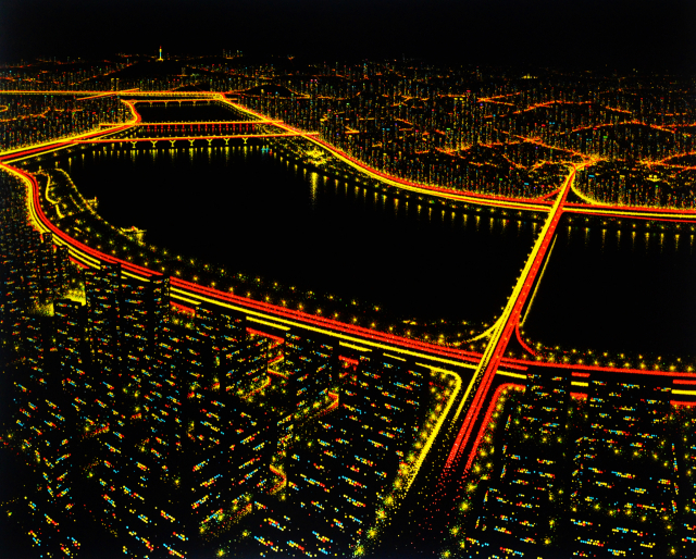 'FLowing Spark' 전시 작품 중 김세한의 'Dot-city lights'(2024). 갤러리 아트숲 제공