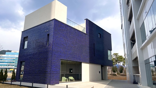 창원 블루브릭 갤러리 전경. 더함디앤씨 제공