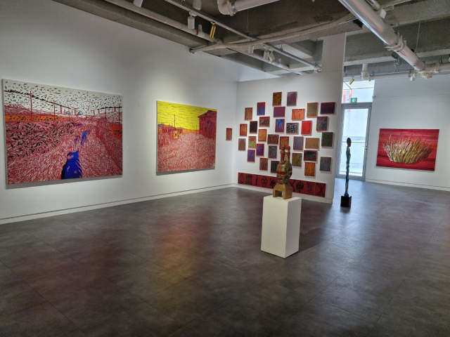 정철교 초대전 전시 모습. 아리안 갤러리 제공