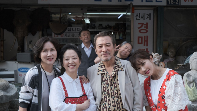 27일 개봉하는 영화 '부전시장' 스틸컷. 블루필름웍스 제공