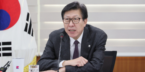 박형준 부산시장 조기 대선 출마 막판 고심