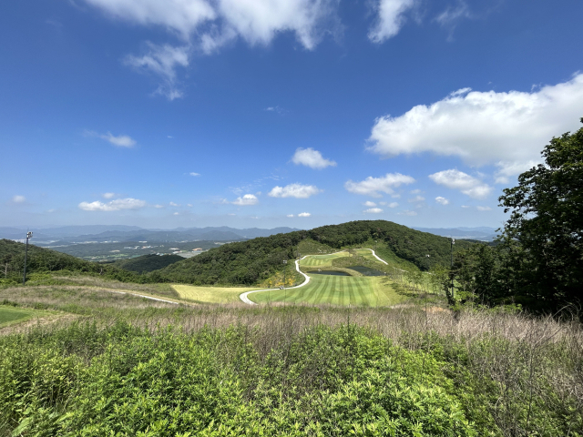 경북 경주시 천북면에 위치한 힐스카이CC 전경. 힐스카이 제공
