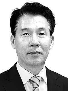 [미디어 비평] 브리핑룸의 민낯, 바뀌어야 한다