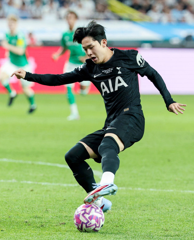 올여름 잉글랜드 2부 포츠머스로 임대되는 토트넘의 양민혁. 연합뉴스