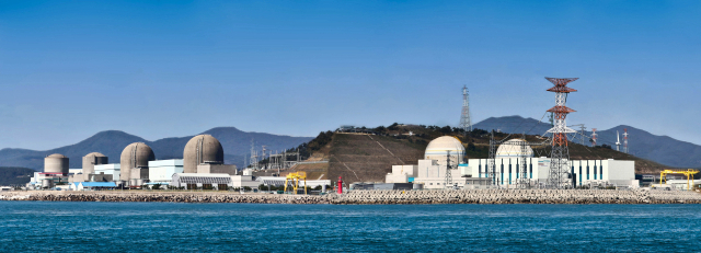 한수원 고리본부 전경. 왼쪽부터 고리 1·2·3·4호기, 신고리 1·2호기. 한수원 제공