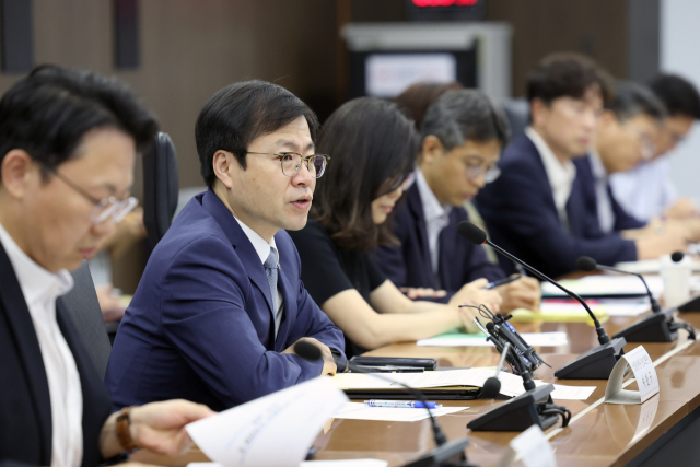 여한구 산업통상자원부 통상교섭본부장이 8일 서울 중구 대한상공회의소에서 열린 통싱추진위원회 회의에서 모두발언을 하고 있다. 산업부 제공