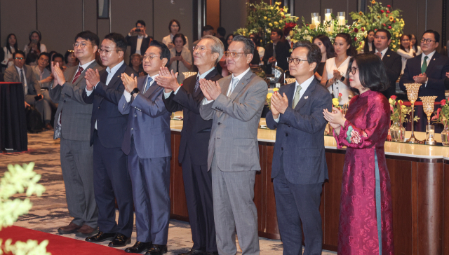 베트남 국경일 80주년을 기념하는 리셉션이 지난 2일 오후 부산 롯데호텔에서 열렸다. 이 행사는 주부산베트남총영사관이 주최했으며, 동시에 총영사관 출범을 축하하는 자리로 마련됐다. 김종진 기자 kjj1761@