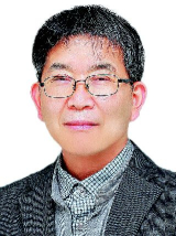 부산일보 정달식 논설위원. 부산일보DB