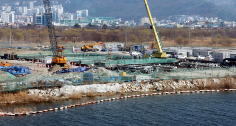 [사설] 부전-마산 복선전철 또 공기 연장, 개통 가능하긴 하나