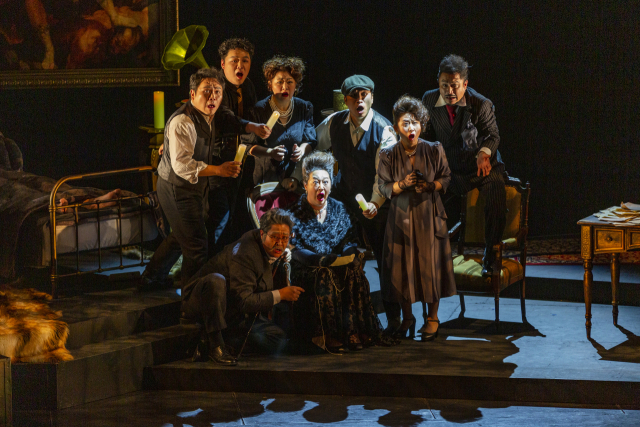 국립오페라단의 푸치니 오페라 '잔니 스키키' 공연 모습. 8일 오후 3시 부산 영화의전당 하늘연극장에서 선보인다. 영화의전당 제공