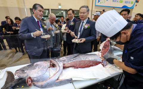 K수산 현재와 미래, 세계 만방에 알린다…부산국제수산엑스포 2025 개막