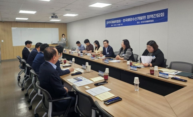 KMI가 지난 7월 한국국제물류협회 관계자들과 정책 간담회를 열었다. KMI 제공