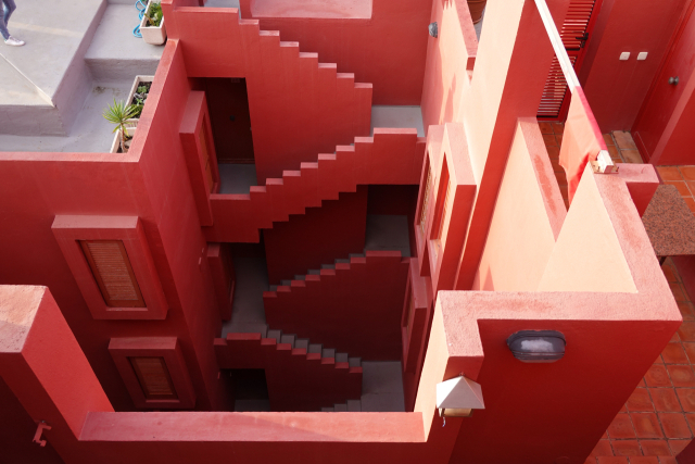 리카르도 보필의 공동주택 '라 무랄라 로하'. 이상훈 제공