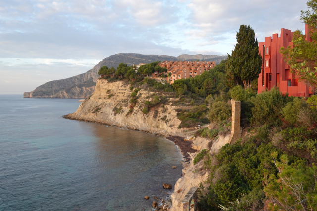 지중해안 칼페에 위치한 라 무랄라 로하. 이상훈 제공