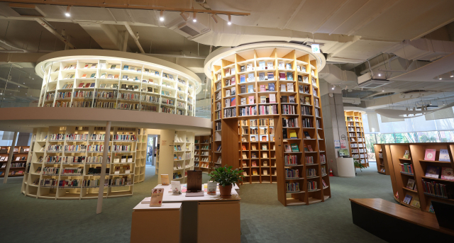 부산 동구 협성마리나G7 1층 북두칠성 도서관. 이재찬 기자 chan@