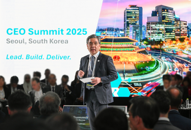 현대차그룹 장재훈 부회장이 3일 서울서 개막한 ‘수소위원회 CEO 서밋’에서 발언하고 있다.현대차그룹 제공