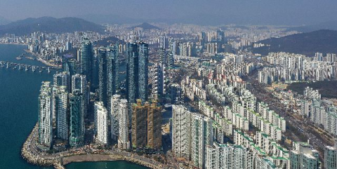 부산 ‘해·수·동’ 아파트값 상승세 계속…수도권은 횡보