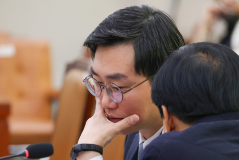 경찰, 장경태 고소인 전 남친 소환…촬영 당시 상황 등 조사