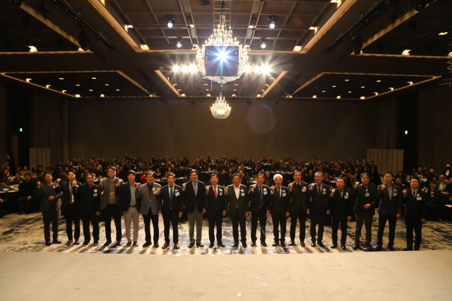 대한전문건설협회 부산광역시회(회장 김형겸)는 지난 8일 오전 부산롯데호텔에서 박형준 부산시장을 초청해 전문건설인 조찬 경영포럼을 개최했다. 부산전문건설협회 제공