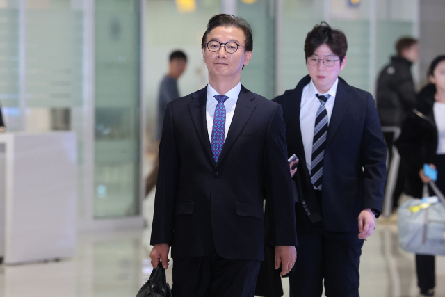 전재수 전 해수부 장관이 지난 11일 ‘유엔해양총회’ 유치 활동을 마치고 귀국하고 있다. 연합뉴스