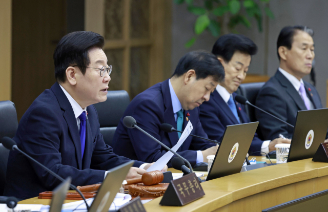 이재명 대통령이 16일 정부세종청사에서 열린 국무회의에서 발언하고 있다. 연합뉴스