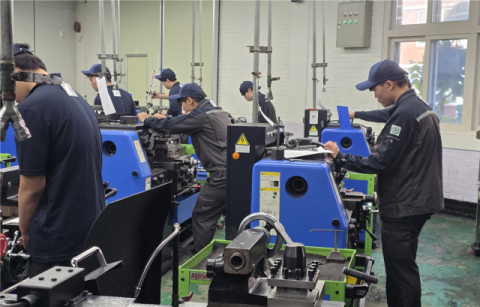 부산자동차마이스터고, 교내 기능경진대회 실시