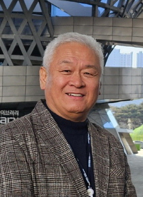 [단독] 공공기관 대표의 상업광고 출연 괜찮나?