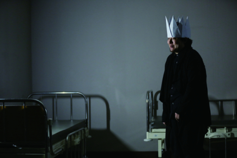 ‘휴대용 극장’이 사는 일상, 그곳이 곧 무대다