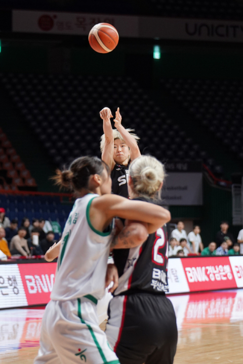 '작은 거인' 안혜지의 진화, 부산 BNK 2연패가 보인다