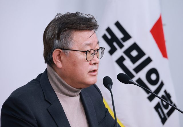 국민의힘 이호선 당무감사위원장이 지난 16일 김종혁 전 최고위원에 대한 당원권 정지 2년 권고 결정과 관련해 설명하고 있다. 연합뉴스