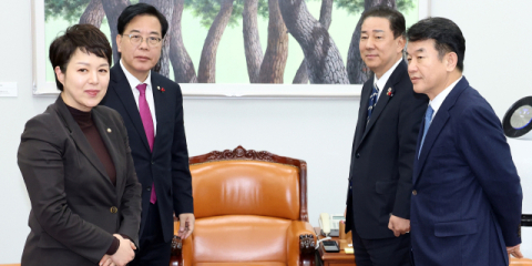 한일해저터널 주무대 부산 정치권 '통일교 특검' 소용돌이