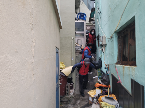 부산연탄은행. 부산청과와 함께 채우는 겨울