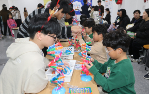 늘어난 학습량, 출결·생활 리듬이 학교 적응의 ‘출발선’ [예비 1학년 입학 길잡이]