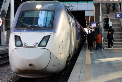 서울역에서 SRT 수서역에서 KTX…교차운행 11일부터 예매한다