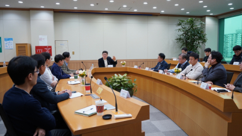 정재헌 SKT CEO, 부산 등 지역본부 찾아 소통 행보