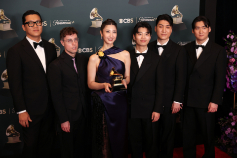 그래미 트로피 들었다… ‘골든’으로 시작하는 K팝 황금기