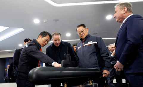 한화오션 60조 원 규모 '잠수함 잭팟' 터뜨릴까