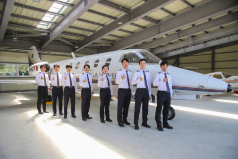 신라대 항공운항학과, 민간항공사 조종사 첫 배출