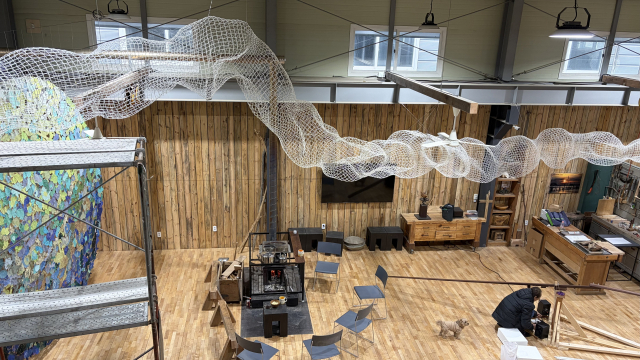 3일 전시 오픈을 앞두고 설치 작업이 한창이다. 김은영 기자 key66@