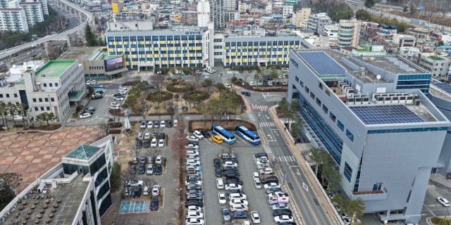 양산시청사 전경. 양산시 제공