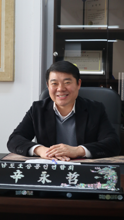 [인터뷰] “대형마트 새벽배송 논의서 소상공인 배제 아쉬워” 신영철 경남소상공인연합회 회장