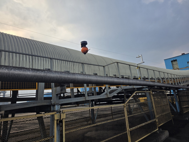 석탄이송설비를 감시하는 Ko-Bot. 남동발전 제공