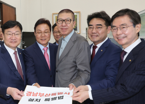 박형준 “전재수 글로벌법 입장 변화는 시민 농락”