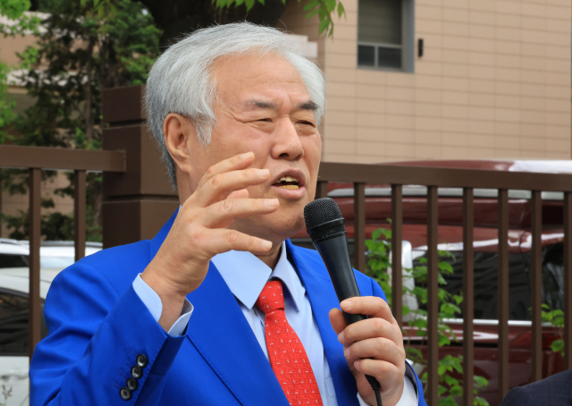 서울서부지법 난동 사태 배후로 지목돼 구속기소 뒤 보석으로 풀려난 전광훈 사랑제일교회 목사. 연합뉴스