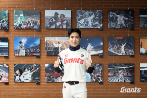 [포토뉴스] 20주년 맞은 롯데 응원단장 조지훈