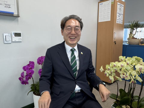 [인터뷰] 원종하 김해인재양성재단 대표이사 “김해형 지산학 플랫폼으로 청년 도시 마중물 되겠다”