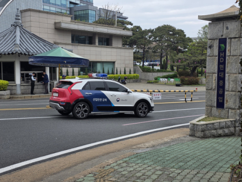 경찰·노동부, HD현대중공업 압수수색…‘잠수함 화재’ 강제 수사