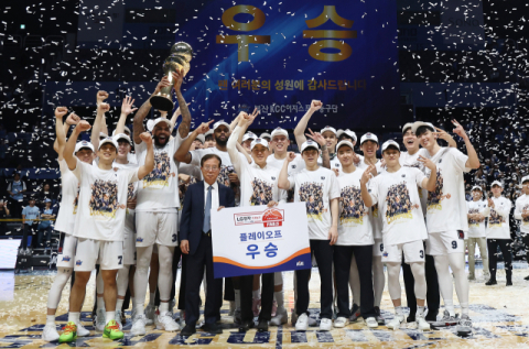 부산 KCC, 정규리그 최초 6위 팀 챔프전 우승