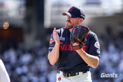 선발 비슬리 7실점 와르르…롯데 '낙동강 더비' 2-8 패배